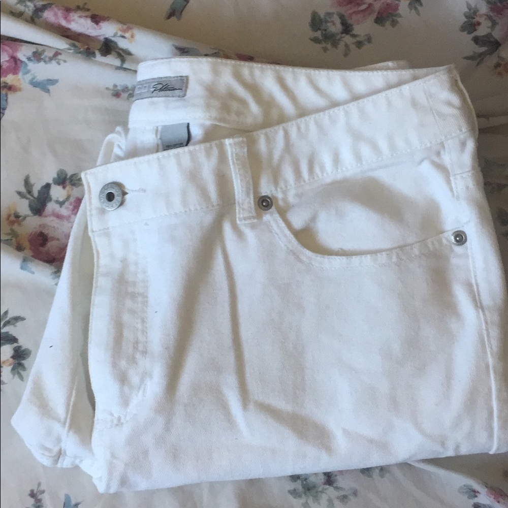 NEW NO TAG CHICO PLATINUM JEANS WHITE